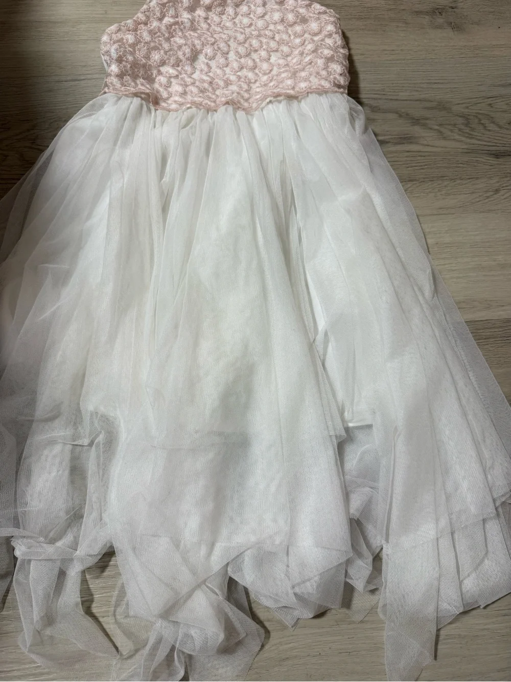 Zhenzi zenzi white